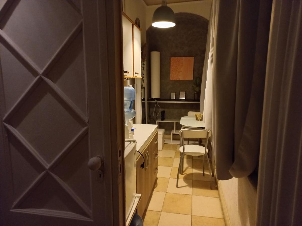 Mendoza 3 Dormitorios Con Balcones Y Alem Chic Monoambiente Y Mendoza Estudio Para 1 3 Apartamentos Kültér fotó