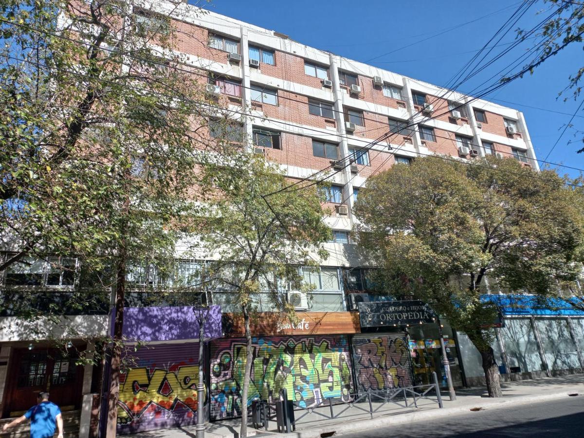 Mendoza 3 Dormitorios Con Balcones Y Alem Chic Monoambiente Y Mendoza Estudio Para 1 3 Apartamentos Kültér fotó