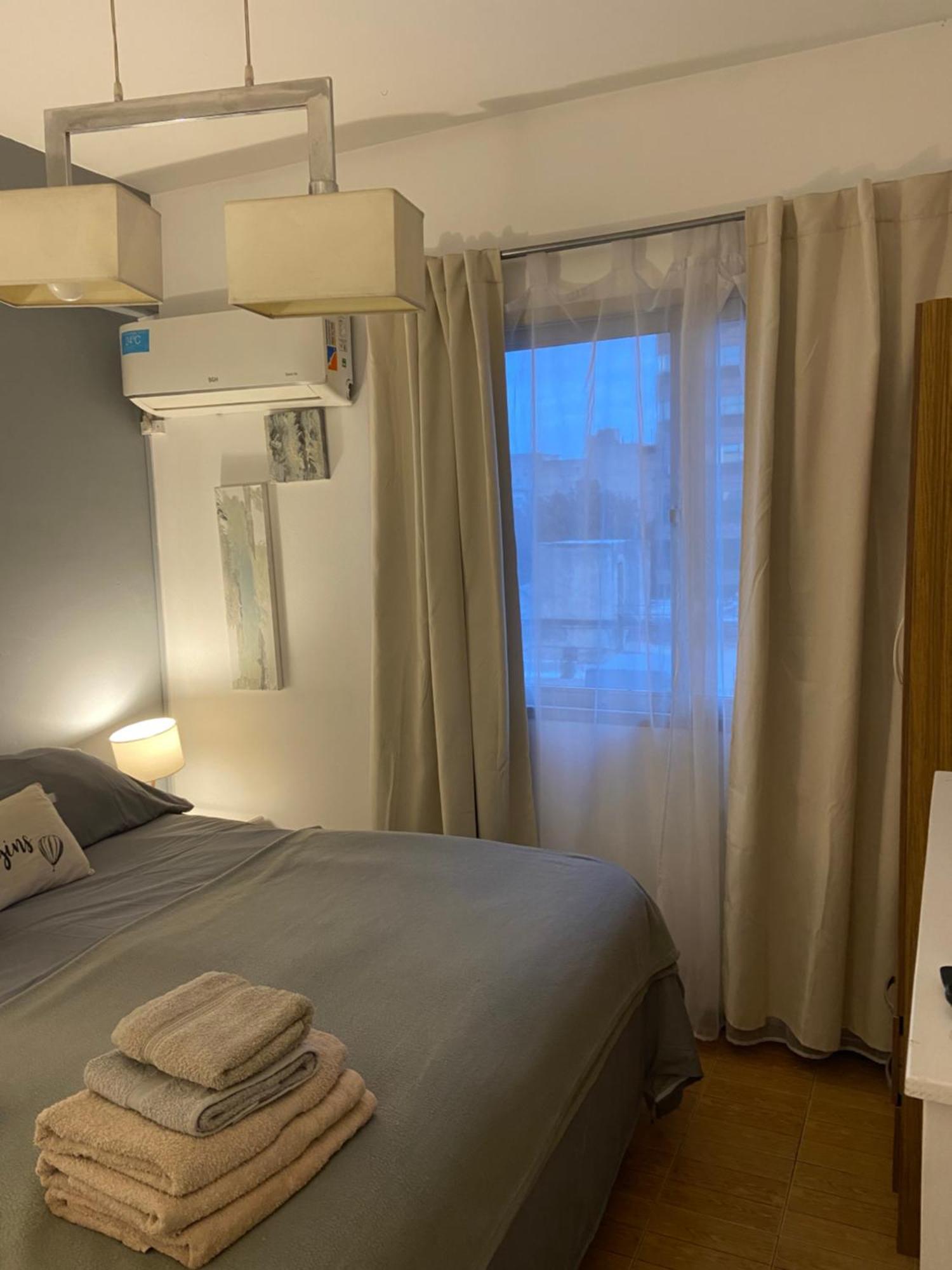 Mendoza 3 Dormitorios Con Balcones Y Alem Chic Monoambiente Y Mendoza Estudio Para 1 3 Apartamentos Kültér fotó